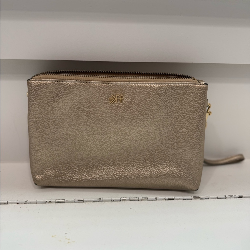 Freshly Picked Metallic Gold Wristlet
